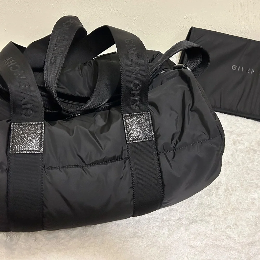 Givenchy Padded Nylon Changing Diaper Bag/Travel Duffel Bag Black & Mat